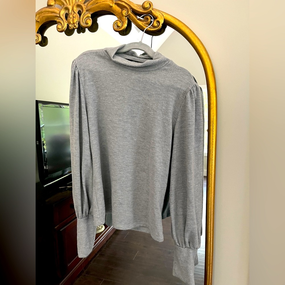 NWT Small Grey Sweater
